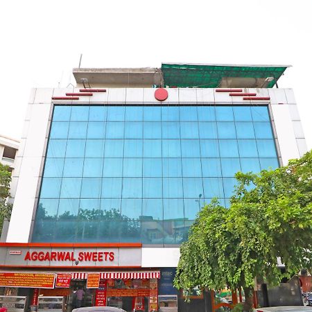 Oyo 2705 Hotel Preet Palace 新德里 外观 照片